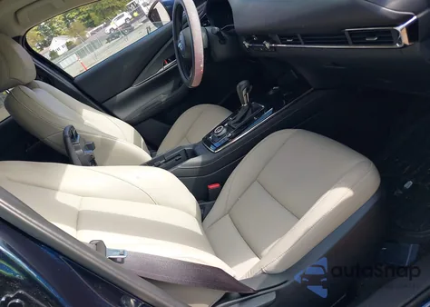 2024 Mazda Cx-30 2.5 S Preferred Package z USA, uszkodzony, nr VIN 3MVDMBCM1RM720321